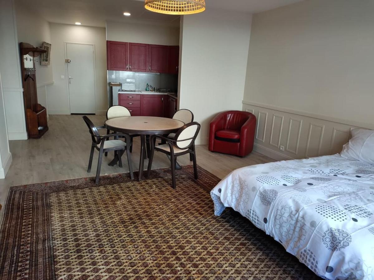 Tres Grand Studio Au Pied Du Plateau D'Angouleme. Exteriér fotografie